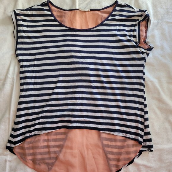 EDGE Tops - EDGE black and white striped shirt